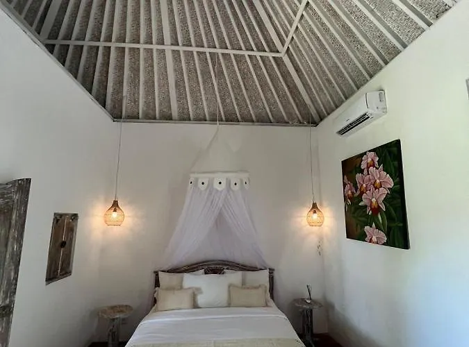 Alamanda Bingin 3*
